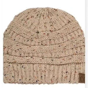 🆕 Nava Latte Confetti Knit Beanie. One Size